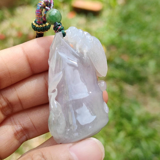 Lavender with little light green Natural Type A Jadeite Jade crafted as Bamboo and Bee as a Pendant, certificate weigh 33.64 grams, measurement 49.7 * 25.1 * 13.2 mm (pendant199) Yi Pin Qian
