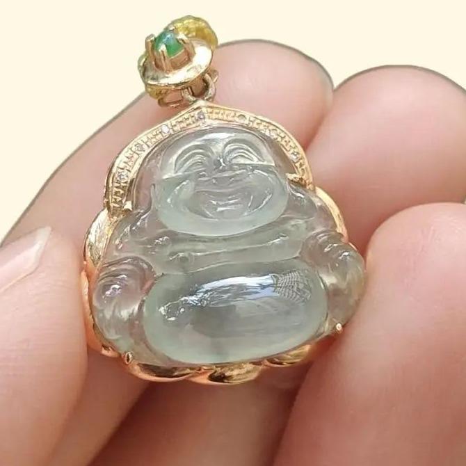 High Translucent Quality Natural Type A Jadeite Jade crafted as Milo Buddha set with 18k gold as Pendant - Latest Arrival in Sg - certificate weighs 2.77 grams, measurement 23 * 19.2 * 8.5 mm (18kp76) Yi Pin Qian Jadeites Jade Jewelry ~Your Precious Quintessential ~ Singapore