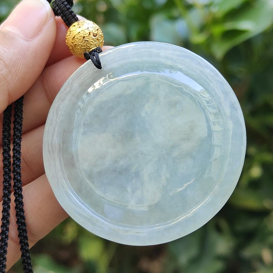 Round Shape Dragon Pendant Natural Type A Jadeite Jade added with one 18k Bead, certificate weighs 27.7 grams, measurement 50 * 50 * 6.1 mm (18kp90) Yi Pin Qian Jadeites Jade Jewelry ~Your Precious Quintessential ~ Singapore