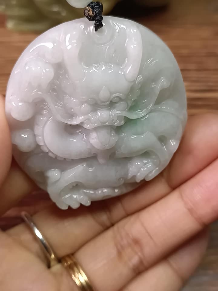 Yi Pin Qian Type A Jadeite Dragon pendant with certificate Yi Pin Qian
