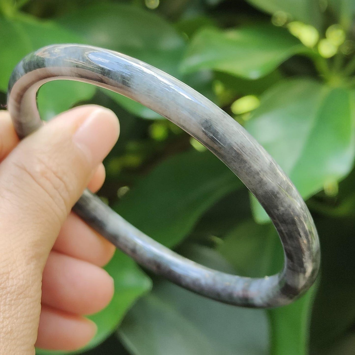 🪨 Black Wuji Jadeite Bangle 💧 | Zi Wei Dou Shu-Infused for Singapore’s Visionaries (Sku: bangle38)