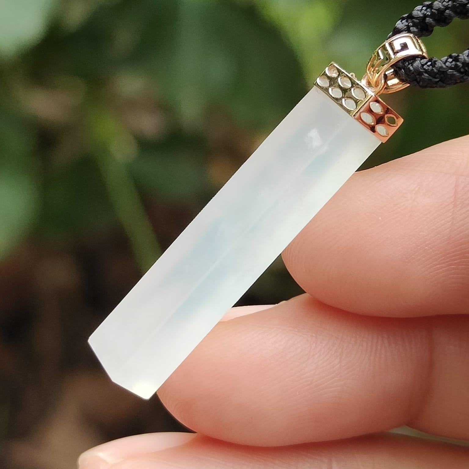 Harmony’s Embrace Natural Jadeite Pendant – Earth-Centered Energy (Sku: 18kp118) Yi Pin Qian Jadeites Jade Jewelry ~Your Precious Quintessential ~ Singapore