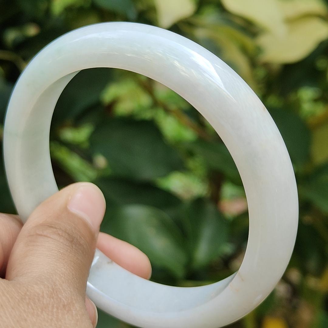Crafted as 59.6mm Peace Bangle on Natural Type A Jadeite Jade certificate weighs 59.79 grams, Width: 12.6 mm Thickness: 8.2 mm (bangle22) Yi Pin Qian Jadeites Jade Jewelry ~Your Precious Quintessential ~ Singapore