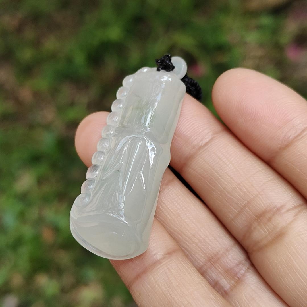 Special Offer Price Semi Icy Bamboo Natural Type A Jadeite Pendant Necklace with QIC approved labs certificate weigh 13.67 grams, 44.3 * 16 * 8.7 mm, symbols of Rising higher and everlasting, suitable for daily wear (pendant53) Yi Pin Qian