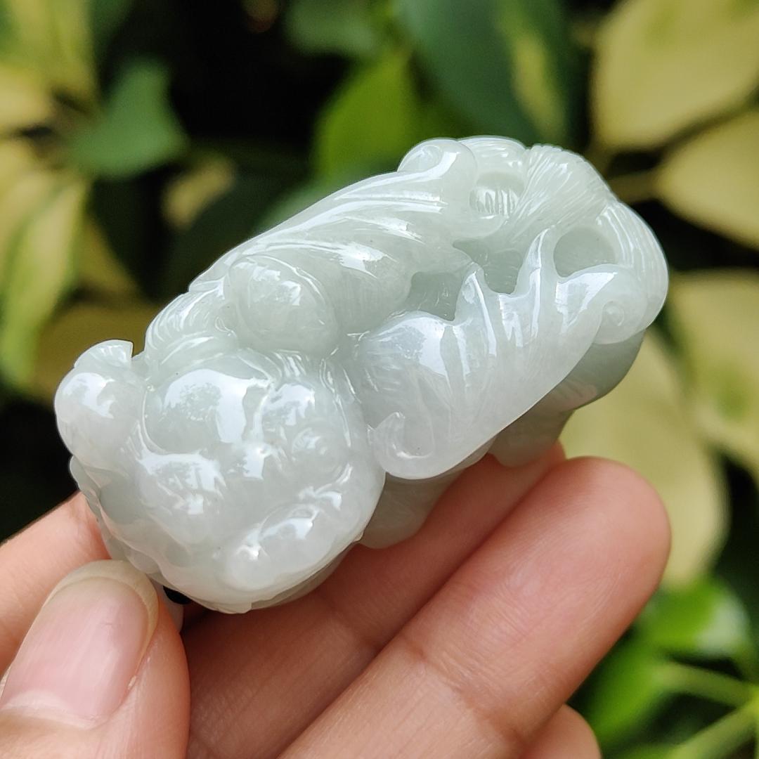 New arrival in SG - Flying Pixiu with movable ball in mouth crafted on Natural Jadeite Jade as Pendant with QIC labs approved certificate weighs 49.07 grams, measurement 45.8 * 23.2 * 19.7 mm (pendant322) Yi Pin Qian Jadeites Jade Jewelry ~Your Precious Quintessential ~ Singapore