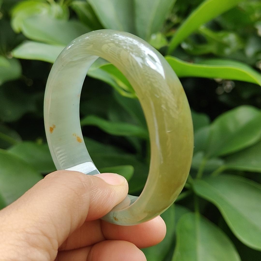Collectible Authentic Natural Type-A Jadeite-Jade crafted as 53mm Green with Brown and Redish Patches Chaise Oval Bracelet Bangle, Certificate weighs 44.36, Width: 13.9mm Thickness: 6.8mm (bangle13) Yi Pin Qian Jadeites Jade Jewelry ~Your Precious Quintessential ~ Singapore