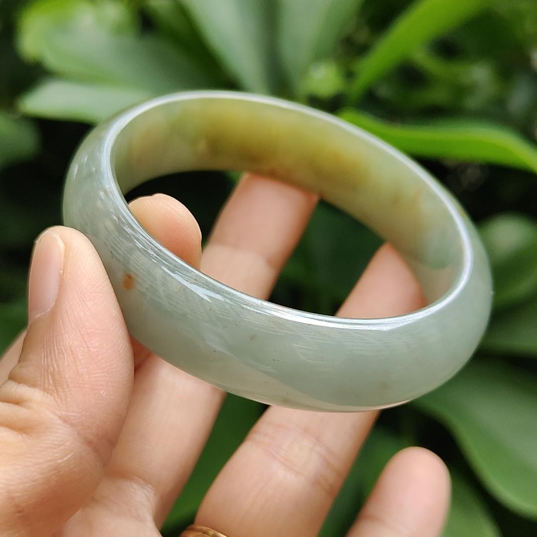 Collectible Authentic Natural Type-A Jadeite-Jade crafted as 53mm Green with Brown and Redish Patches Chaise Oval Bracelet Bangle, Certificate weighs 44.36, Width: 13.9mm Thickness: 6.8mm (bangle13) Yi Pin Qian Jadeites Jade Jewelry ~Your Precious Quintessential ~ Singapore