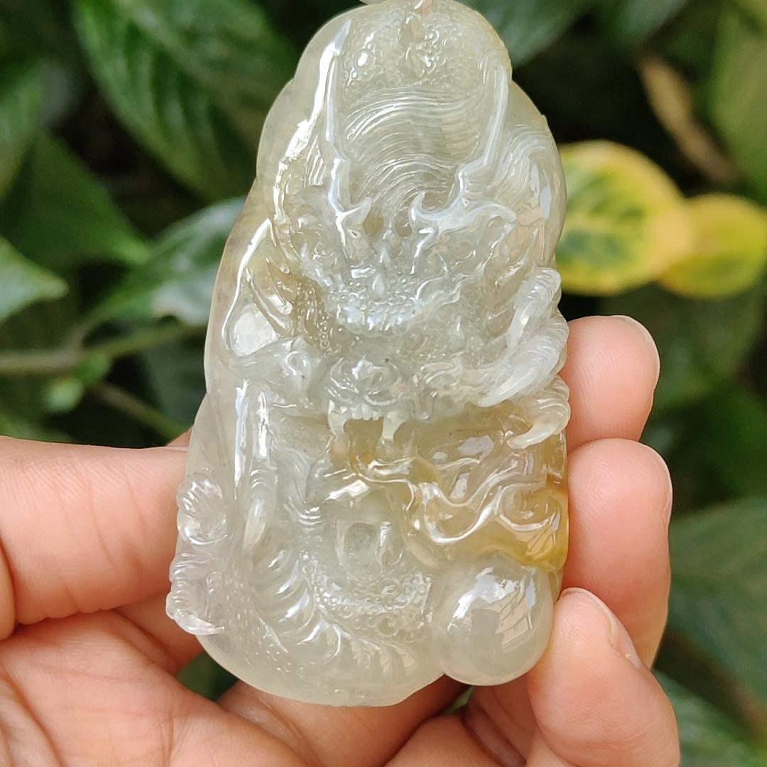Premium Quality Yellow Natural Type A Jadeite Jade crafted with Dragon as Pendant, certificate weighs 53.72 grams, measurement 67.3 * 37.5 * 12.9 mm (pendant240) Yi Pin Qian