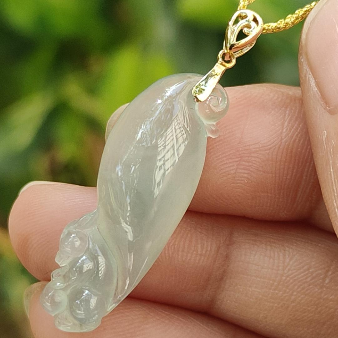 Special Offer Until 2025 CNY only - This Premium Fine Quality Squirrel Pendant Natural Type A Jadeite Jade with 18k Clasp added, certificate weighs 3.24 grams, measurement 30.5 * 10.5 * 6.7 mm (18kp98) Yi Pin Qian Jadeites Jade Jewelry ~Your Precious Quintessential ~ Singapore