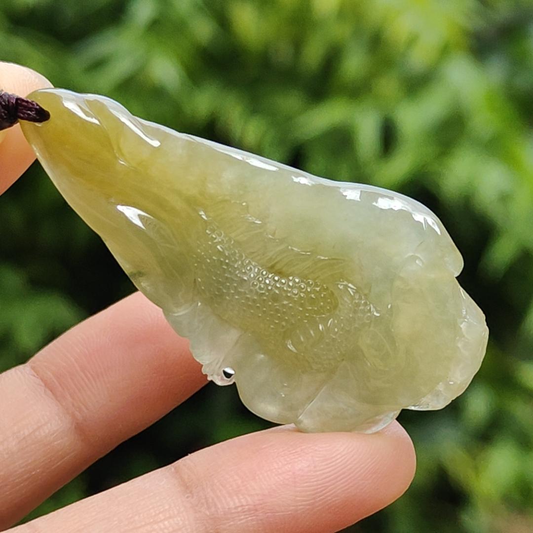 Premium Icy Yellow Natural Type A Jadeite Jade crafted with Dragon as Pendant certificate weighs 15.64 grams, measurement 50.6 * 27 * 11.5 mm (pendant253) Yi Pin Qian