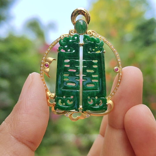 Double Happiness 18k Gold Setting Pendant with Diamonds and 1 green cabochon Natural Type A Jadeite with NGI Gemstone report weight 6.51 grams , 29.67 * 19.88 * 2.73 mm , Translucent Green fine grain crystal aggregate 18k gold Tested using X-ray (18kp9) Yi Pin Qian