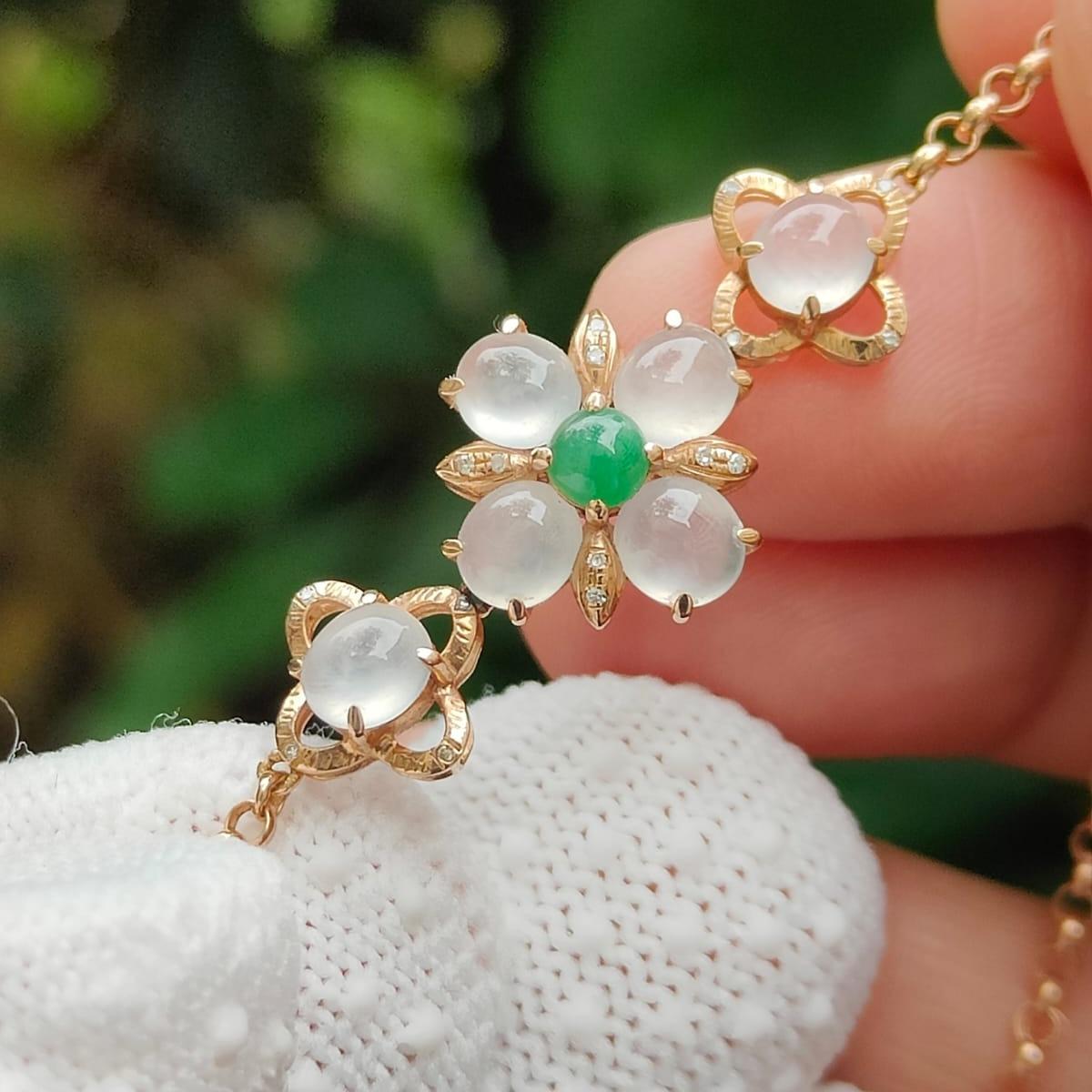 18K Gold & Jadeite Harmony Bracelet – 7 Cabochons with 12 Diamonds, 🌌Five Elements Balance, Certified GD2109H014618(18kp105) Yi Pin Qian Jadeites Jade Jewelry ~Your Precious Quintessential ~ Singapore