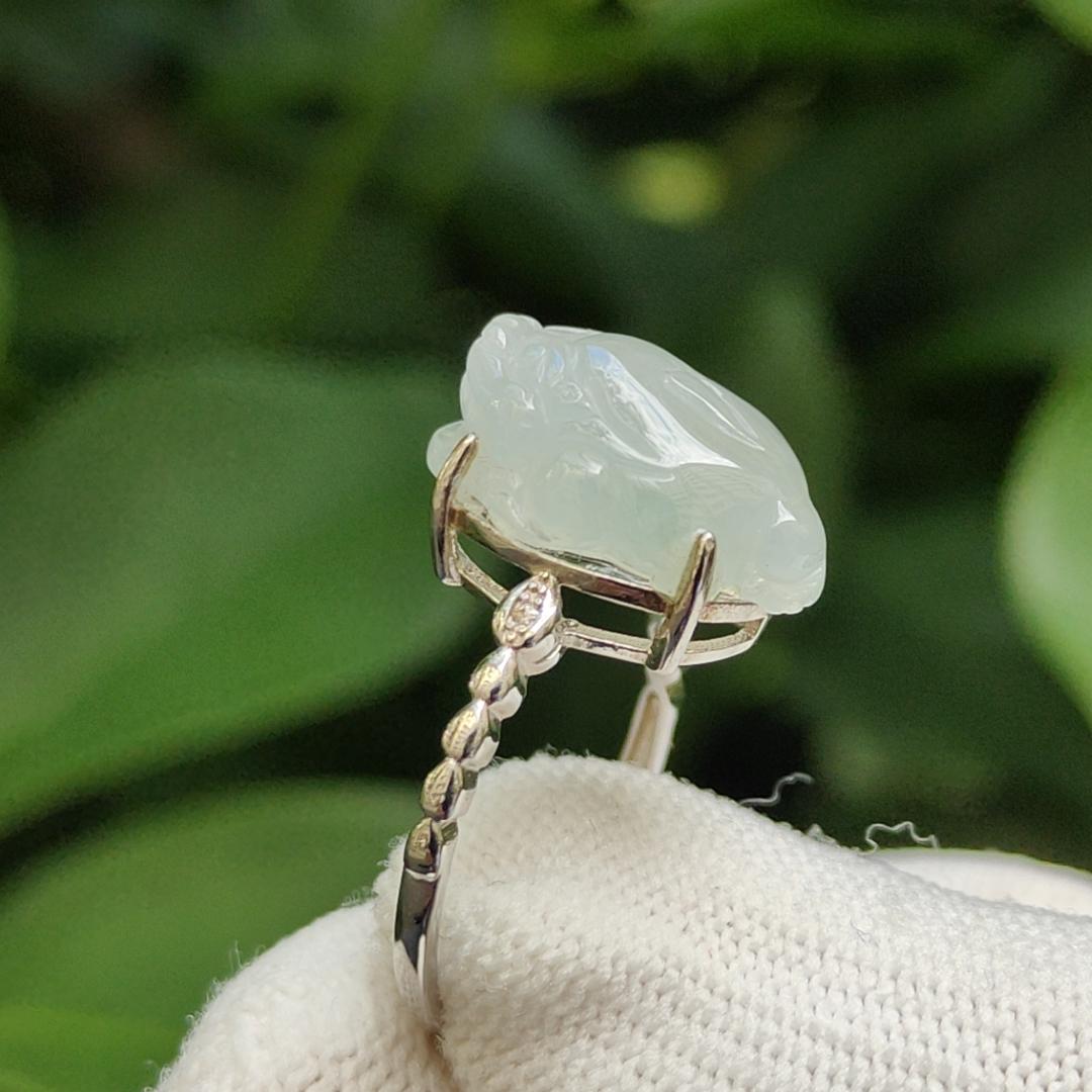 New Arrival Crafted as Pixiu on Natural Type A Jadeite Jade as S925 Ring certificate weighs 3.55 grams, measurement 15.9 * 11.6 * 6.7 mm (s925ring25) Yi Pin Qian Jadeites Jade Jewelry ~Your Precious Quintessential ~ Singapore