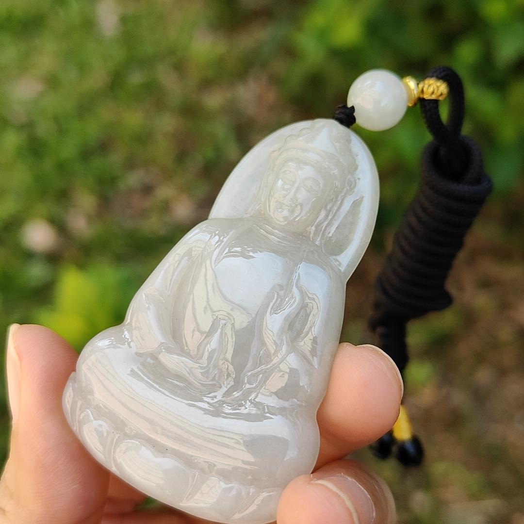 Semi Icy Natural Type A Jadeite Pendant carved as Guanyin with certificate weighs 23.87 grams, 60.3 * 37.1 * 6.2 mm, represents Compassion, wisdom and peace, suitable for daily wear (pendant83) Yi Pin Qian