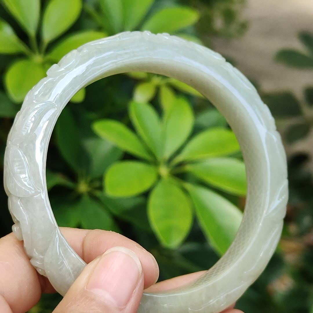 61.6 mm Crafted with patterns Peace Bangle Natural Type A Jadeite Jade certificate weighs 68.36 mm, Width 12.6 Thickness 9.6 mm (bangle24) Yi Pin Qian Jadeites Jade Jewelry ~Your Precious Quintessential ~ Singapore