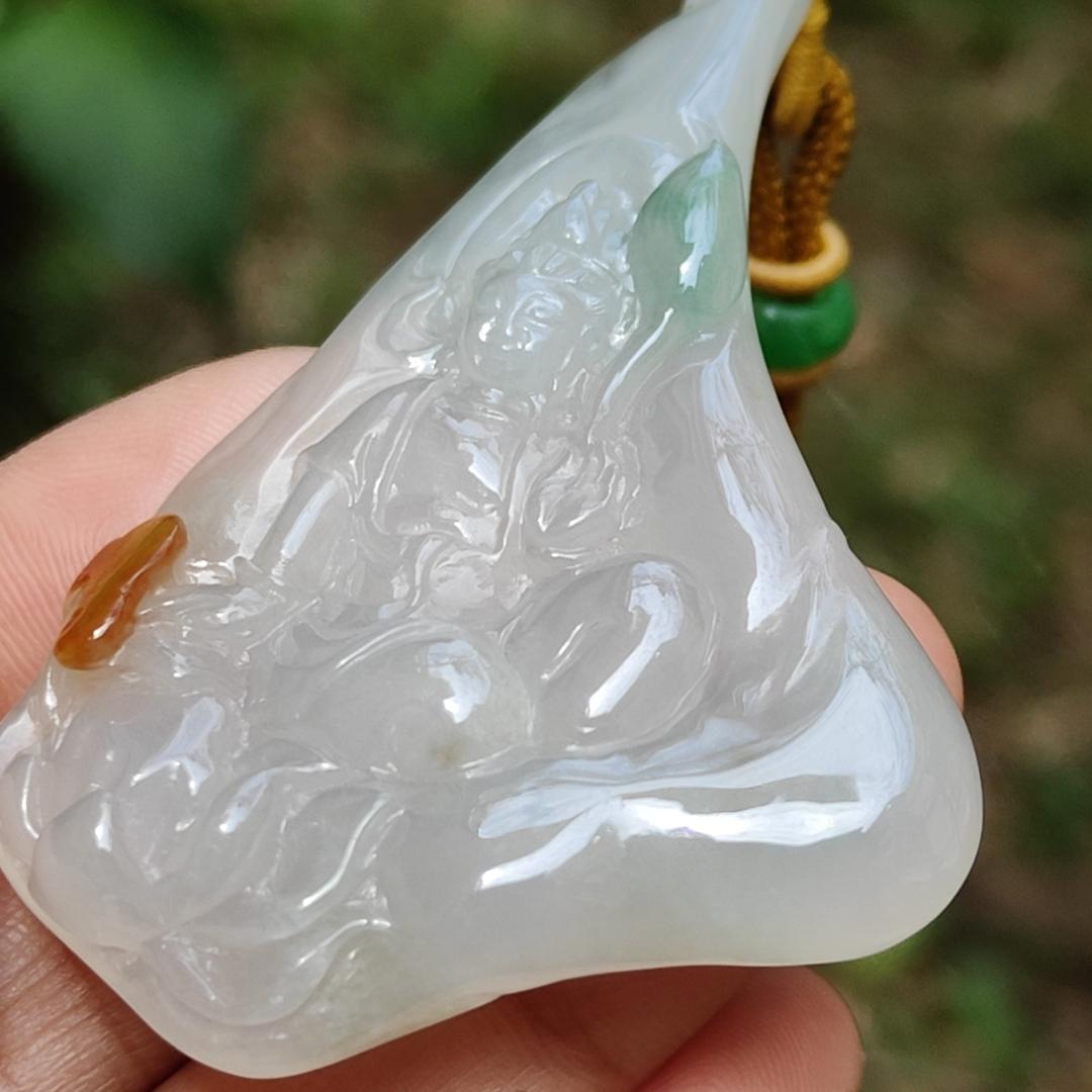 Unique Yellow and Green Natural Type A Jadeite Jade crafted with Guanyin as Pendant Necklace Jewellery with certificate weigh 23.54 grams, measurement 57.3 * 39.3 * 7.5 mm (pendant205) Yi Pin Qian