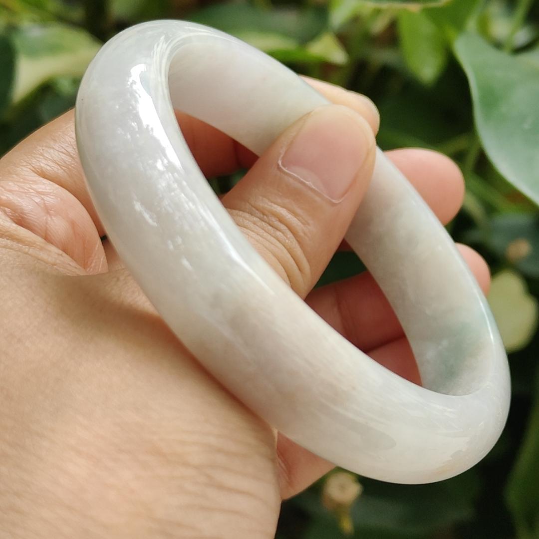 58.6 mm Light Green Light Lavender Hue Peace Bangle Bracelet Natural Type A Jadeite Jade certificate weighs 55.68 grams, Width: 13.8 mm Thickness: 7.7 mm (bangle27) Yi Pin Qian Jadeites Jade Jewelry ~Your Precious Quintessential ~ Singapore