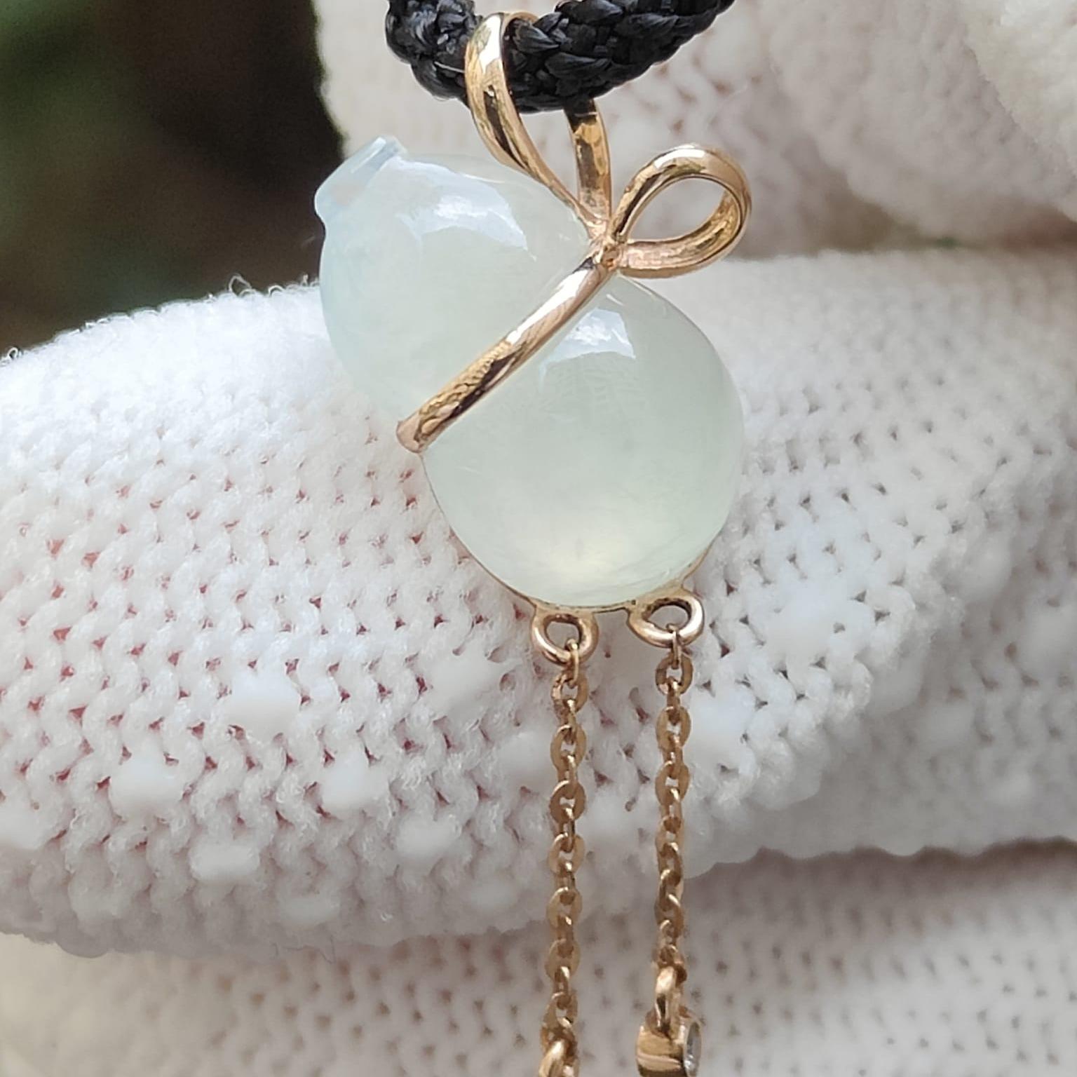 Natural Type A Jadeite & 18K Gold Pendant - Certified Ice Jade Gourd (Sku: 18kp119) Yi Pin Qian Jadeites Jade Jewelry ~Your Precious Quintessential ~ Singapore