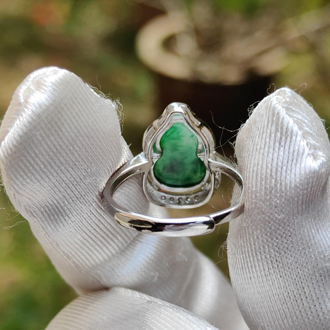 Special Sales - Quality Semi Icy Spicy Green Natural Type A Jadeite Jade crafted as Gourd set on S925 Silver with Zircon, Finger size adjustable, certificate weigh 2.59 grams, 12 * 9.9 * 2.5 mm (s925ring6) Yi Pin Qian