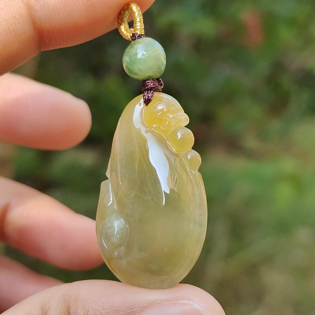 Rare Yellow Natural Type A Jadeite Jade crafted with Dragon Playing with Pearls as Pendant, certificate weigh 6.33 grams, measurement 32 * 21 * 6.5 mm (pendant217) Yi Pin Qian