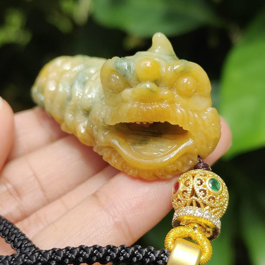 🔥 Natural Type A Jadeite Awakening Lion Pendant 🌱🪨 – Decision-Making Energy & Wealth Attraction (Sku: pendant452)