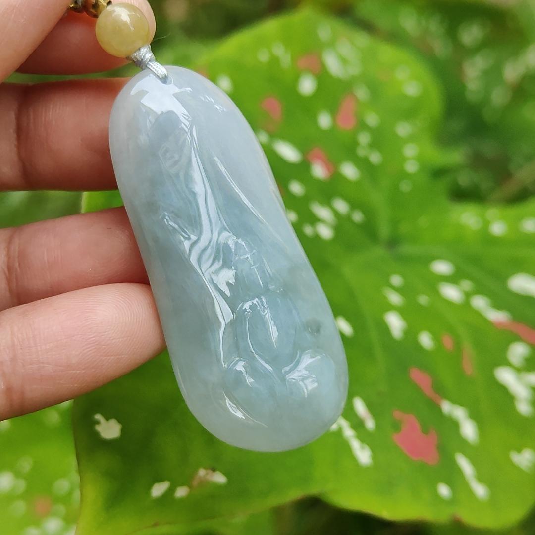 Sky Blue Natural Type A Jadeite pendant with certificate faceless buddha weight 22.44 grams, 50.60 * 23.60 * 9.30 mm suitable for daily wear (pendant123) Yi Pin Qian