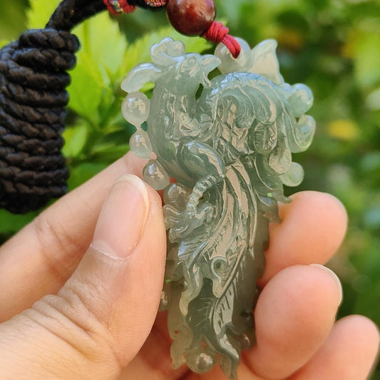 Green Pheonix Natural Type A Jadeite Pendant with certificate weighs 21.83 grams, 58 * 33.9 * 12.1 mm, meaning Endless, brave and strong, not forgetting also represent good luck, suitable for daily wear (pendant87) Yi Pin Qian