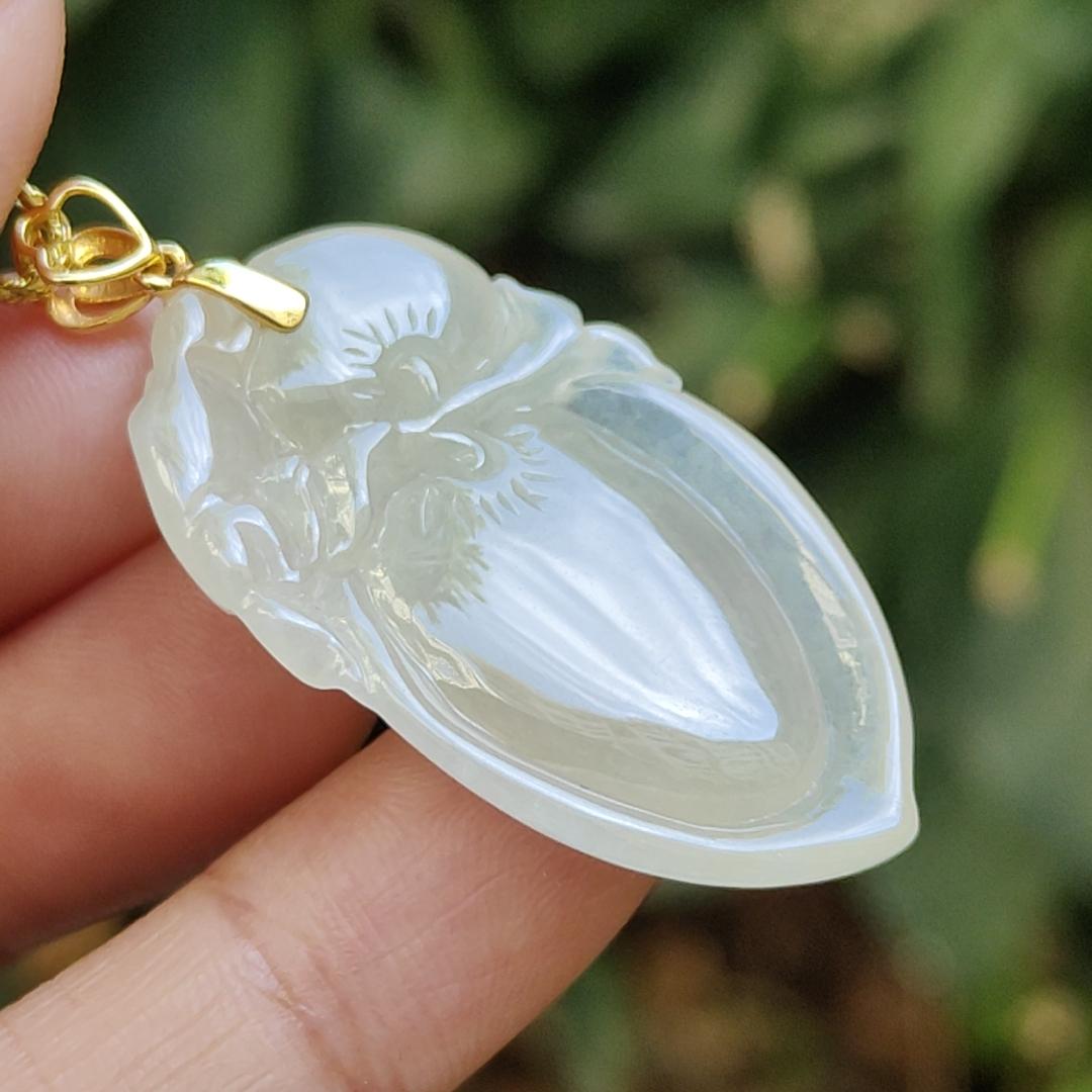 Semi Icy Yellow Natural Type A Jadeite Jade crafted with Monkey and Peach as Pendant with 18k clasp, certificate weighs 6.97 grams, measurement 35 * 21.2 * 5.5 mm (18kp91) Yi Pin Qian Jadeites Jade Jewelry ~Your Precious Quintessential ~ Singapore