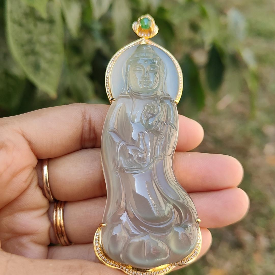 Super Rare Premium High Quality Light Green with Green Natural Type A Jadeite Jade crafted as Standing Guanyin set on 18k Gold with diamonds and one green cabochon, certificate weigh 27.19 grams, measurement 89.9 * 33.2 * 11.9 mm (18kp34) Yi Pin Qian