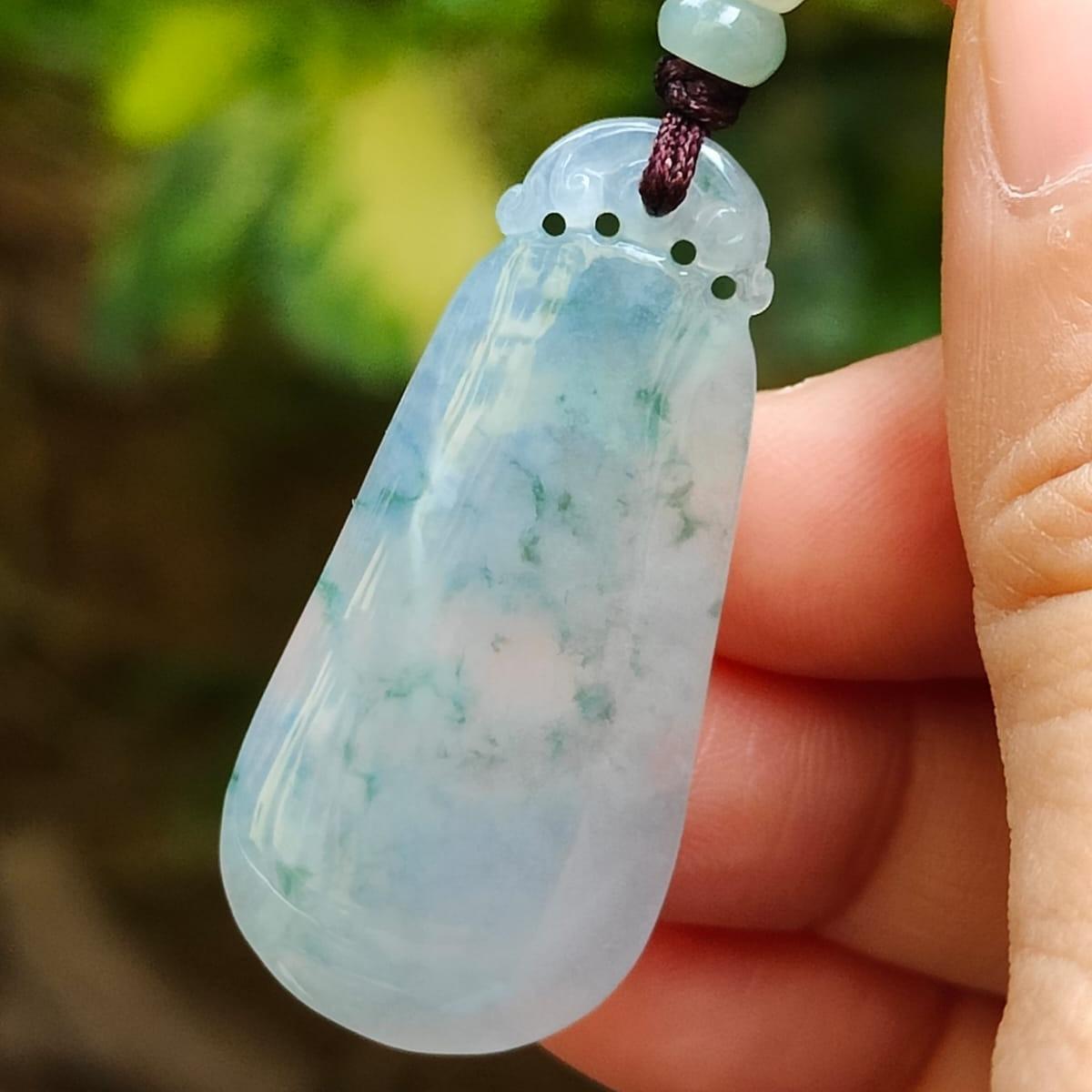 High Quality Light Lavender with Light Green Patches Natural Type A Jadeite Pendant crafted with nothing certificate weigh 5.15 grams, measurement 39.3 * 18.3 * 3.8 mm (pendant398) Yi Pin Qian Jadeites Jade Jewelry ~Your Precious Quintessential ~ Singapore
