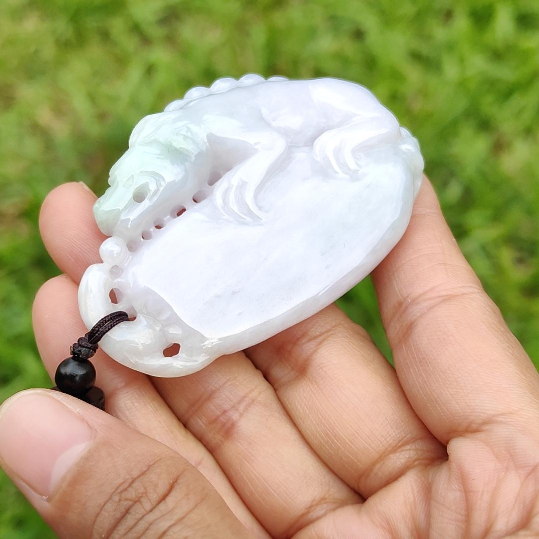 Light Lavender with Light Green Natural Type A Jadeite Jade crafted as Handheld piece or Pendant Necklace crafted as the Mythical Beast with certificate weigh 63.13 grams, measurement 63.8 * 43.8 * 16.6 mm (hand2) Yi Pin Qian