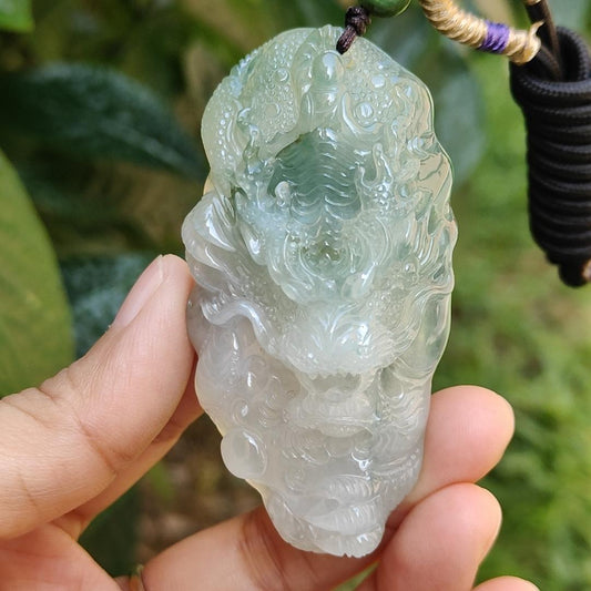 High Quality Premium Collectible Natural Type A Jadeite Jade Pendant Necklace crafted as Dragon with certificate included weigh 59.65 grams, measurement 69.3 * 36.5 * 18.3 mm (pendant186) Yi Pin Qian