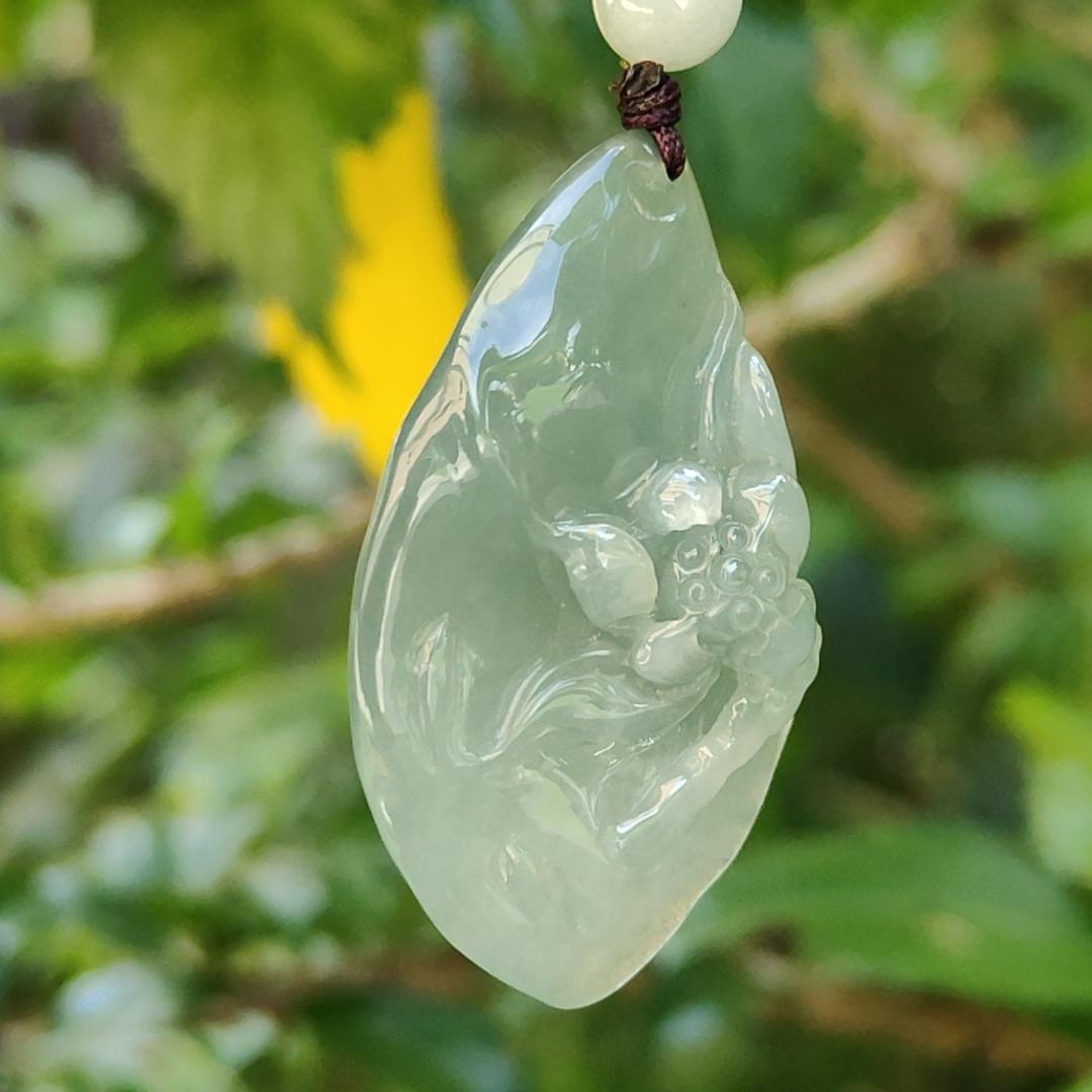Quality Semi Icy Full Oil Green Natural Type A Jadeite Jade Pendant Necklace crafted with Lotus, certificate included weigh 12.07 grams, measurement 41.3 * 27 * 11 mm (pendant182) Yi Pin Qian