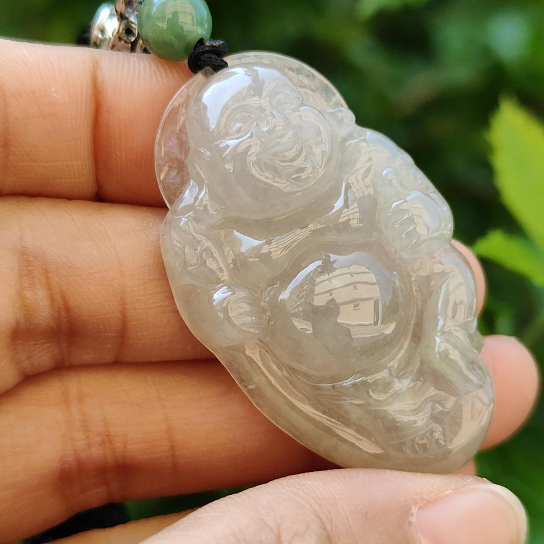 Semi Icy Milo Buddha Natural Type A Jadeite Pendant with certificate weighs 13.87 grams, 44.2 * 26.5 * 8.1 mm, milo represent The strength that can tolerate the things of the world represents the mind that can solve a thousand sorrows (pendant85) Yi Pin Qian