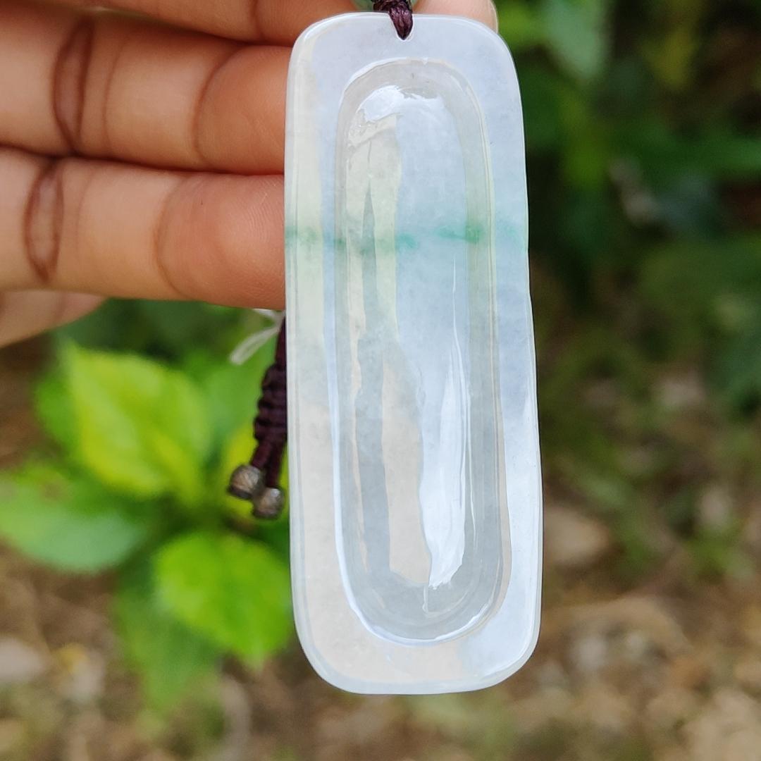 Line of Green Crafted with Very Refreshing Unique Rare Dragonfly with Flower Natural Type A Jadeite Pendant come with certificate weight 26.84 grams, 57.20 * 21.70 * 11.80 mm suitable for daily wear (pendant114) Yi Pin Qian