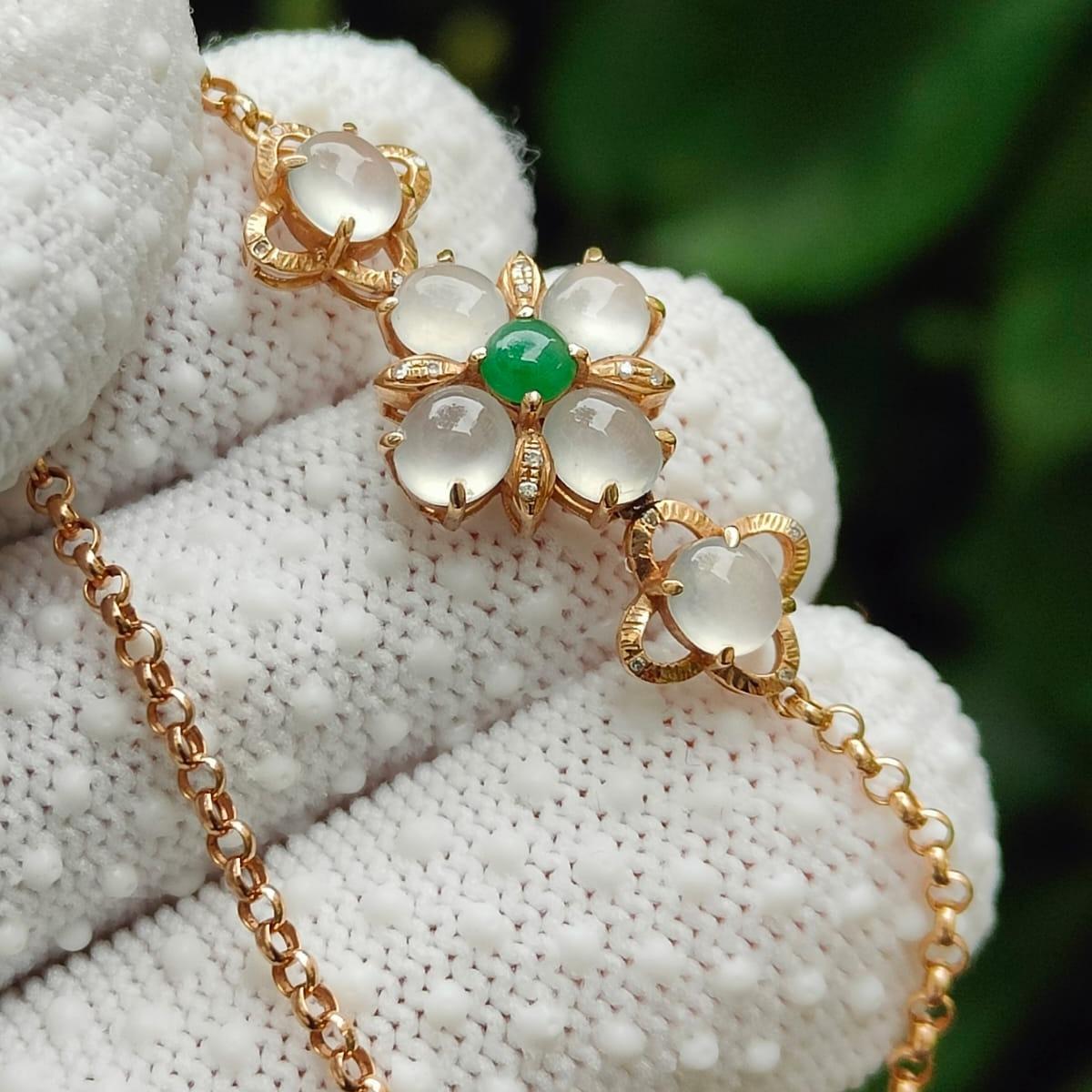18K Gold & Jadeite Harmony Bracelet – 7 Cabochons with 12 Diamonds, 🌌Five Elements Balance, Certified GD2109H014618(18kp105) Yi Pin Qian Jadeites Jade Jewelry ~Your Precious Quintessential ~ Singapore