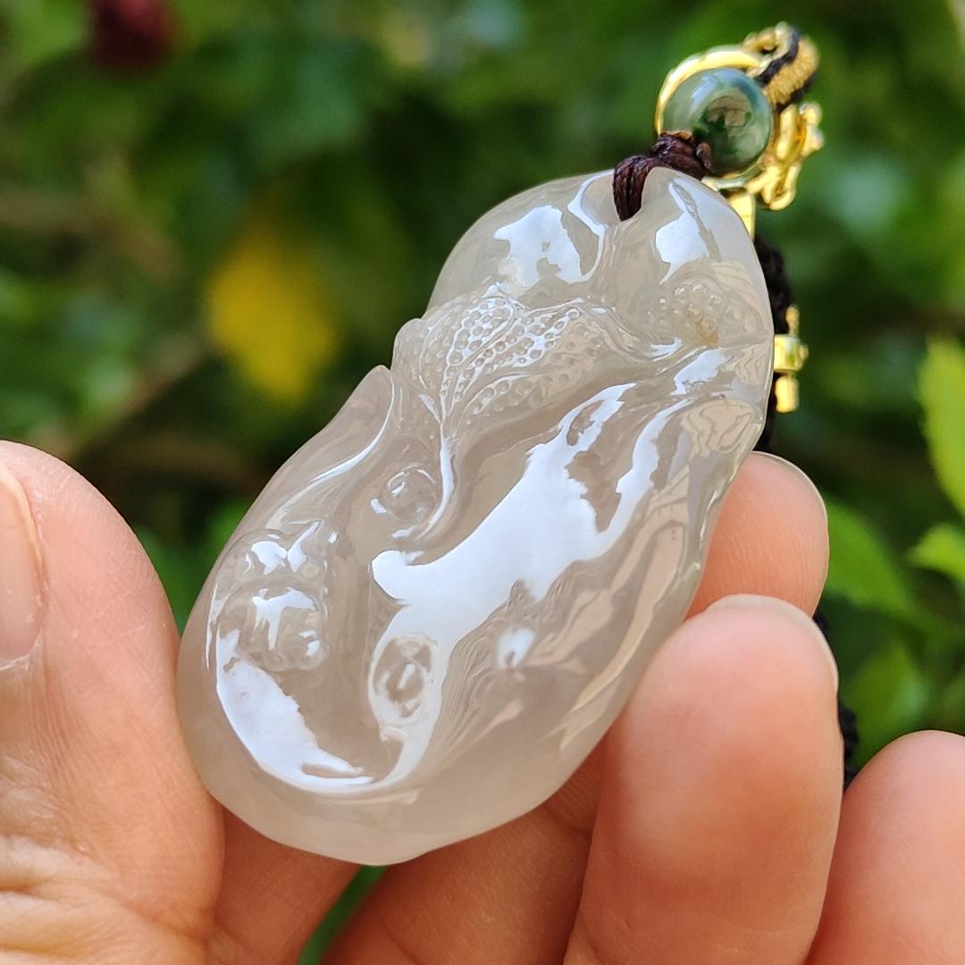 Premium High Quality Old Pit Natural Type A Jadeite Jade crafted with fish and Lotus as Pendant, certificate weigh 25.4 grams, measurement 44.2 * 28.5 * 12.3mm (pendant243) Yi Pin Qian