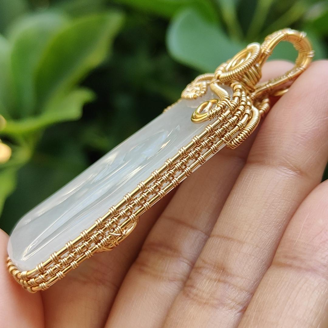 #Sold - DIY Crafting with Enlightenment, Hand wrap GF14k as pendant on Natural Type A Jadeite Jade with certificate, weighs 19.33 grams ~ Made in Singapore (pendant311)
