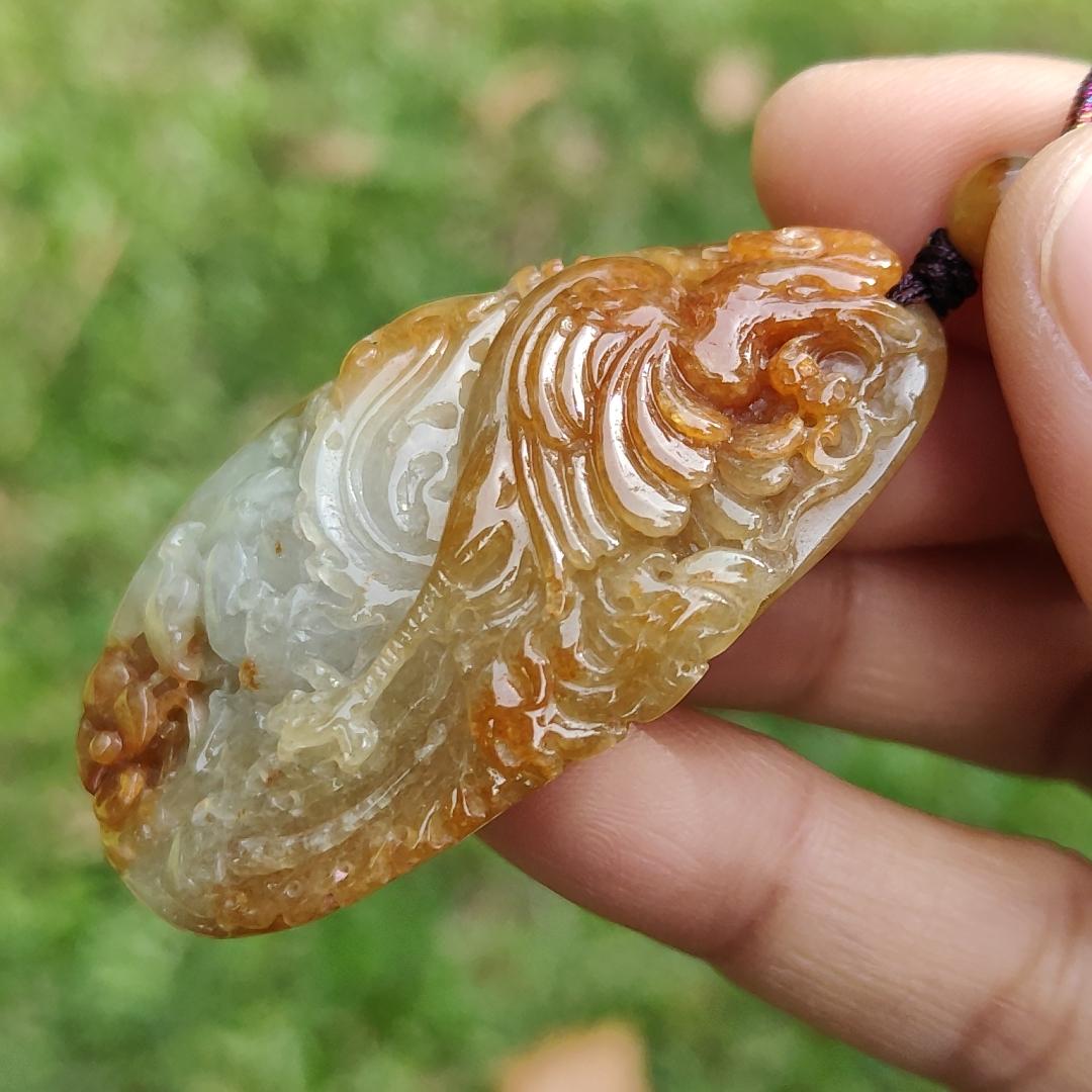Rare Light Green with Red Natural Type A Jadeite Jade crafted as Phoenix to use as Pendant, certificate weighs 27.45 grams, measurement 52.3 * 28.5 * 12.5 mm (pendant279) Yi Pin Qian