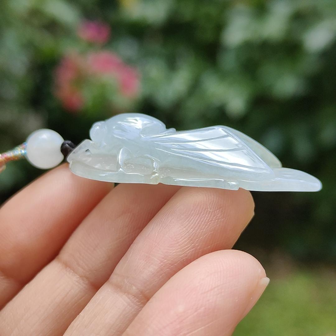 Crafted as cicada using Natural Type A Jadeite Jade as a Pendant Necklace with certificate weigh 9.25 grams, measurement 40.3 * 23.2 * 9.5 mm (pendant185) Yi Pin Qian