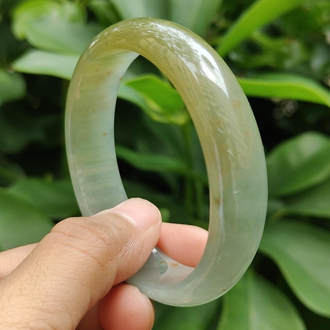 Collectible Authentic Natural Type-A Jadeite-Jade crafted as 53mm Green with Brown and Redish Patches Chaise Oval Bracelet Bangle, Certificate weighs 44.36, Width: 13.9mm Thickness: 6.8mm (bangle13) Yi Pin Qian Jadeites Jade Jewelry ~Your Precious Quintessential ~ Singapore