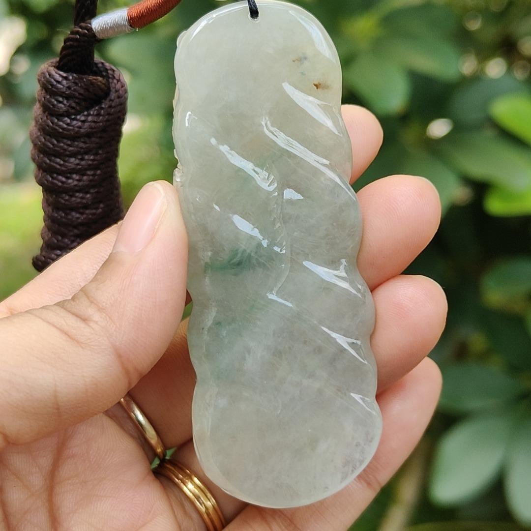 New SG Arrival Crafted as Dragon on Natural Type A Jadeite Jade as Pendant weighs 58.34 grams, measurement 75 * 28.7 * 12.3 mm (pendant327) Yi Pin Qian Jadeites Jade Jewelry ~Your Precious Quintessential ~ Singapore