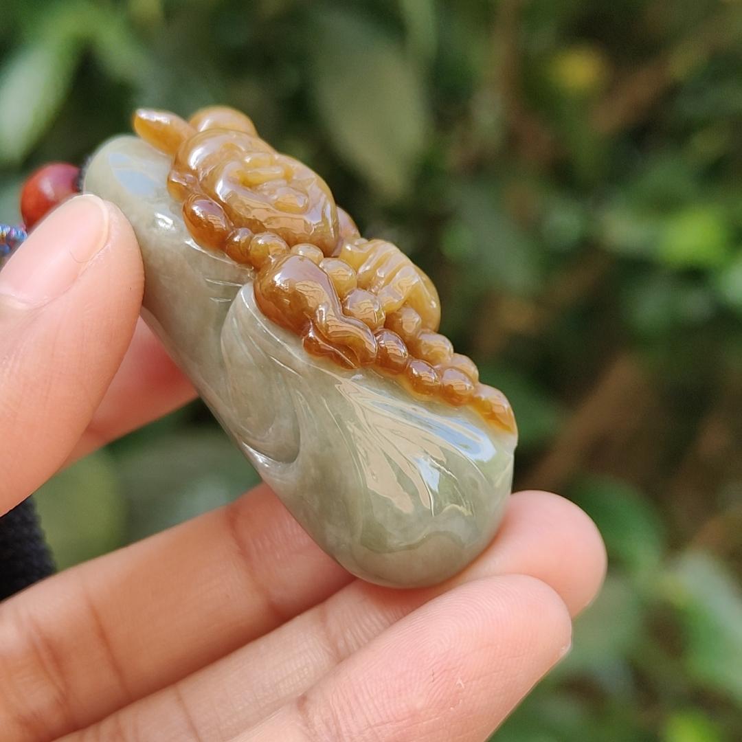 Very Rare Good Quality Reddish Yellow and Light Green Natural Type A Jadeite Jade crafted with Milo Buddha as Pendant with certificate weigh 37.43 grams, measurement 50 * 18.5 * 20.3 mm (pendant235) Yi Pin Qian