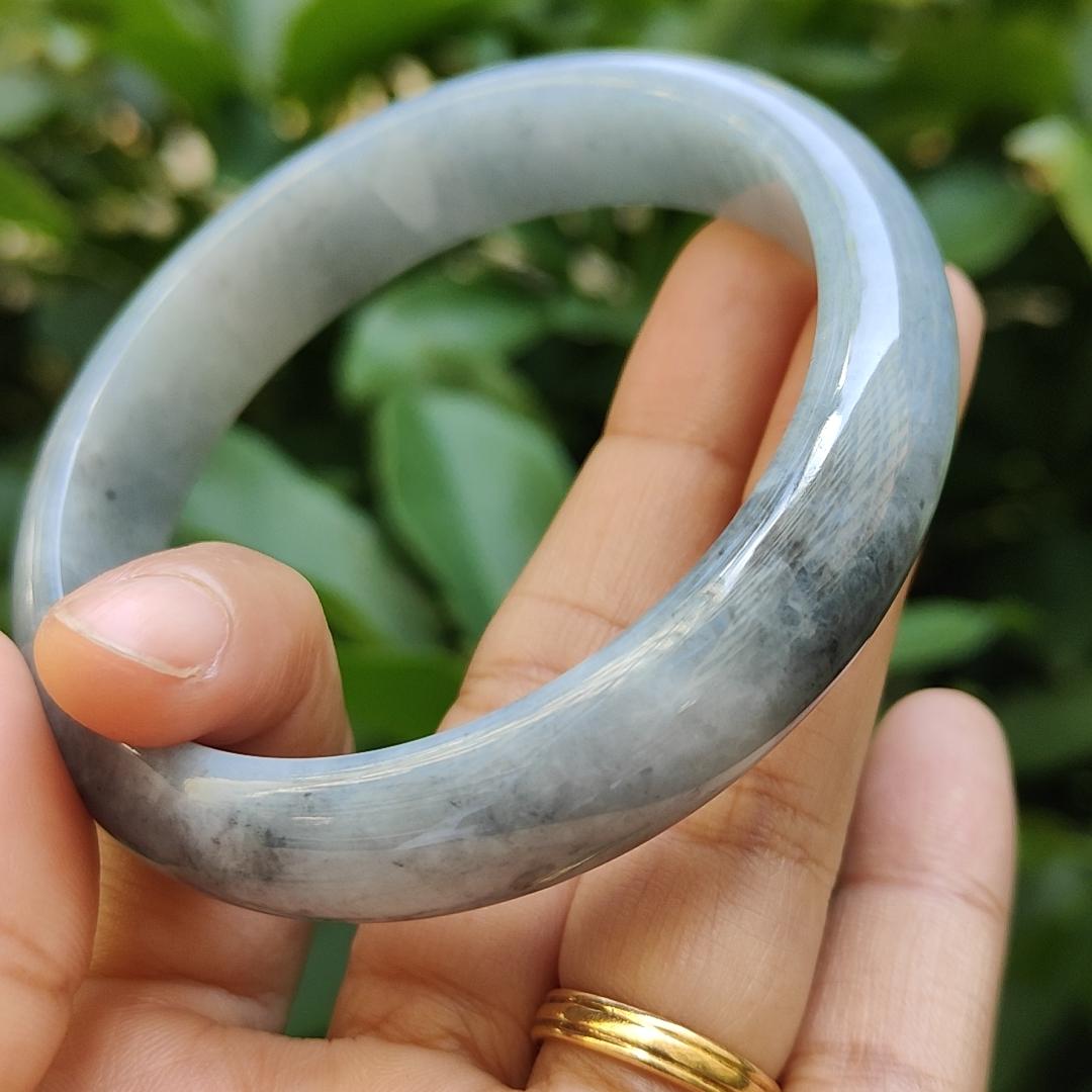 58.77 mm Light Lavender, Black Wuji Peace Bangle, Natural Type A Jadeite Jade, certificate weighs 57.84 grams, Width: 13.9 mm, Thickness: 7.5 mm (bangle15) Yi Pin Qian Jadeites Jade Jewelry ~Your Precious Quintessential ~ Singapore