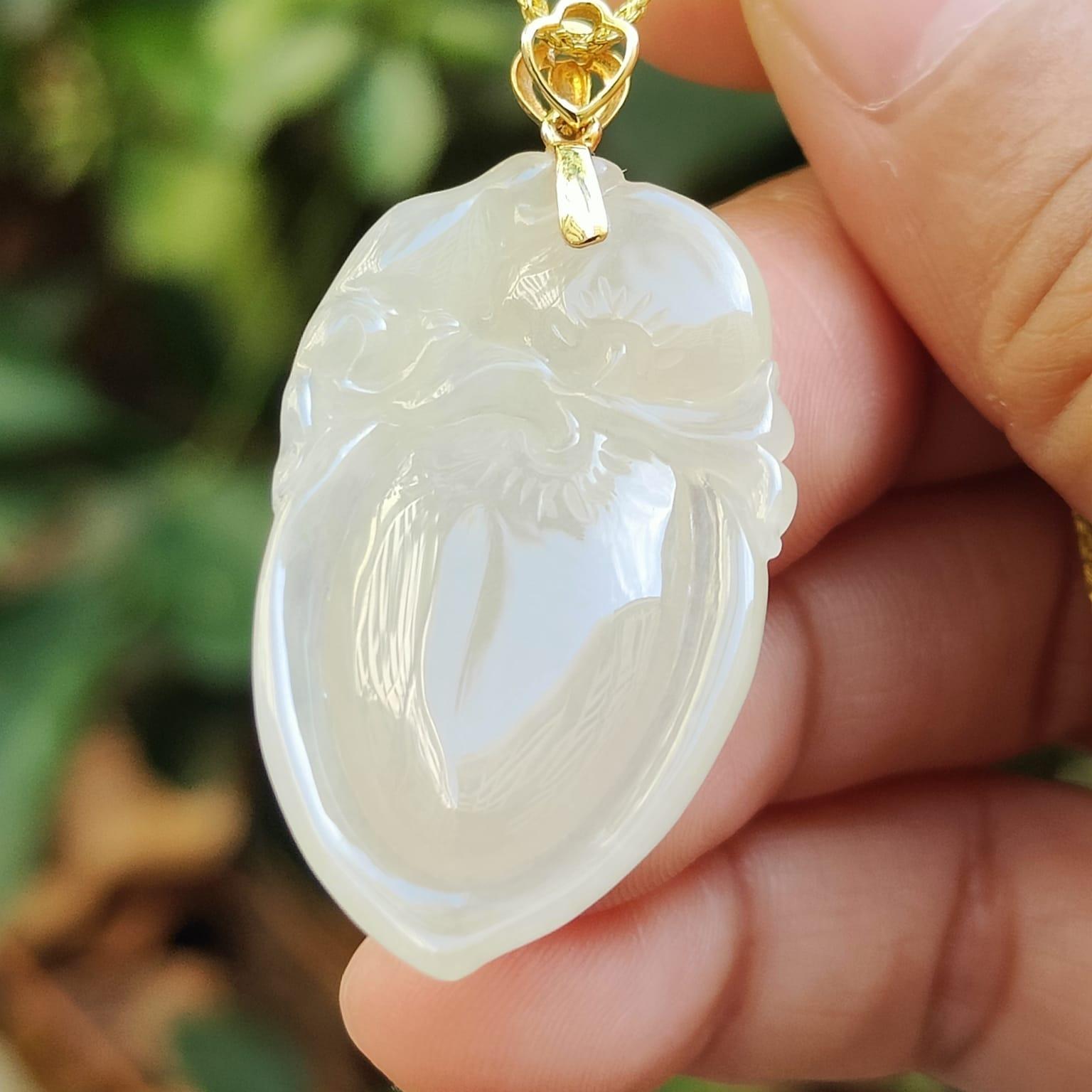 Semi Icy Yellow Natural Type A Jadeite Jade crafted with Monkey and Peach as Pendant with 18k clasp, certificate weighs 6.97 grams, measurement 35 * 21.2 * 5.5 mm (18kp91) Yi Pin Qian Jadeites Jade Jewelry ~Your Precious Quintessential ~ Singapore