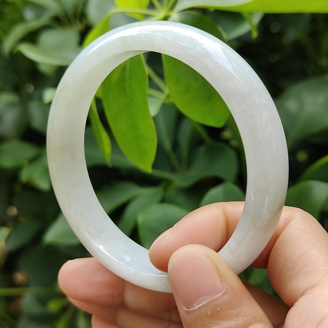Singapore New Arrival 57.5 mm Crafted as Peace Bangle Natural Type A Jadeite Jade Jewellery certificate weighs 52.21 grams, Width: 13.1 * Thick: 7.1 mm (bangle18) Yi Pin Qian Jadeites Jade Jewelry ~Your Precious Quintessential ~ Singapore