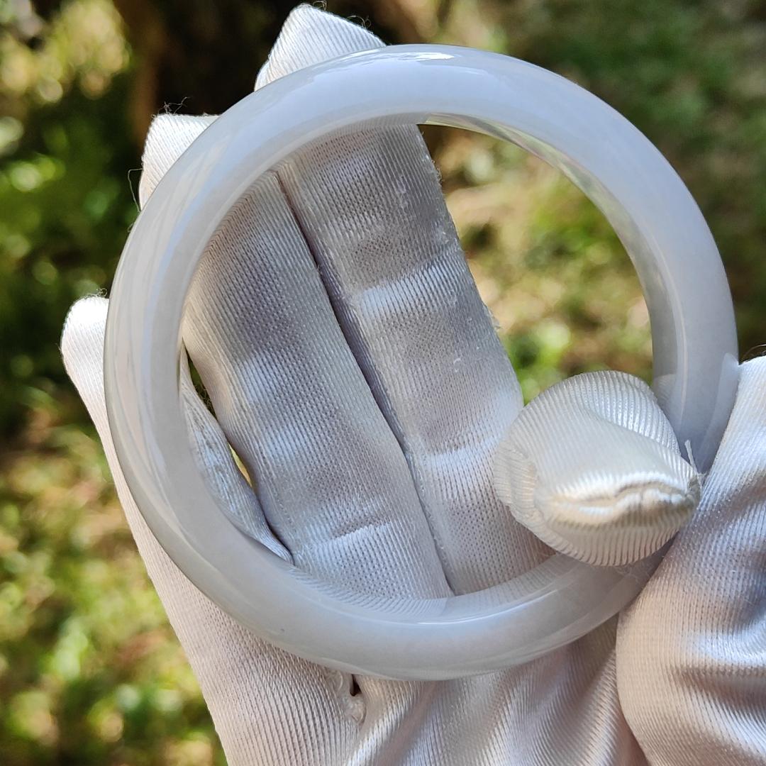 The Moonlight Light Bangle - Light Lavender Natural Type A Jadeite Jade crafted as Peace bracelet Bangle, Certificate weigh 56.46 grams, Measurements: Width 13mm, Thickness 8.1mm, Inner Diameter 54.6mm (Bangle1) Yi Pin Qian