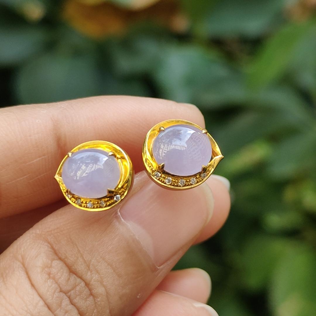 New SG Local High-Quality pair of Light Lavender crafted as cabochons on Natural Type A Jadeite Jade set with 18k gold as stud earrings, certificate weighs 2.51 grams (18k02) Yi Pin Qian Jadeites Jade Jewelry ~Your Precious Quintessential ~ Singapore