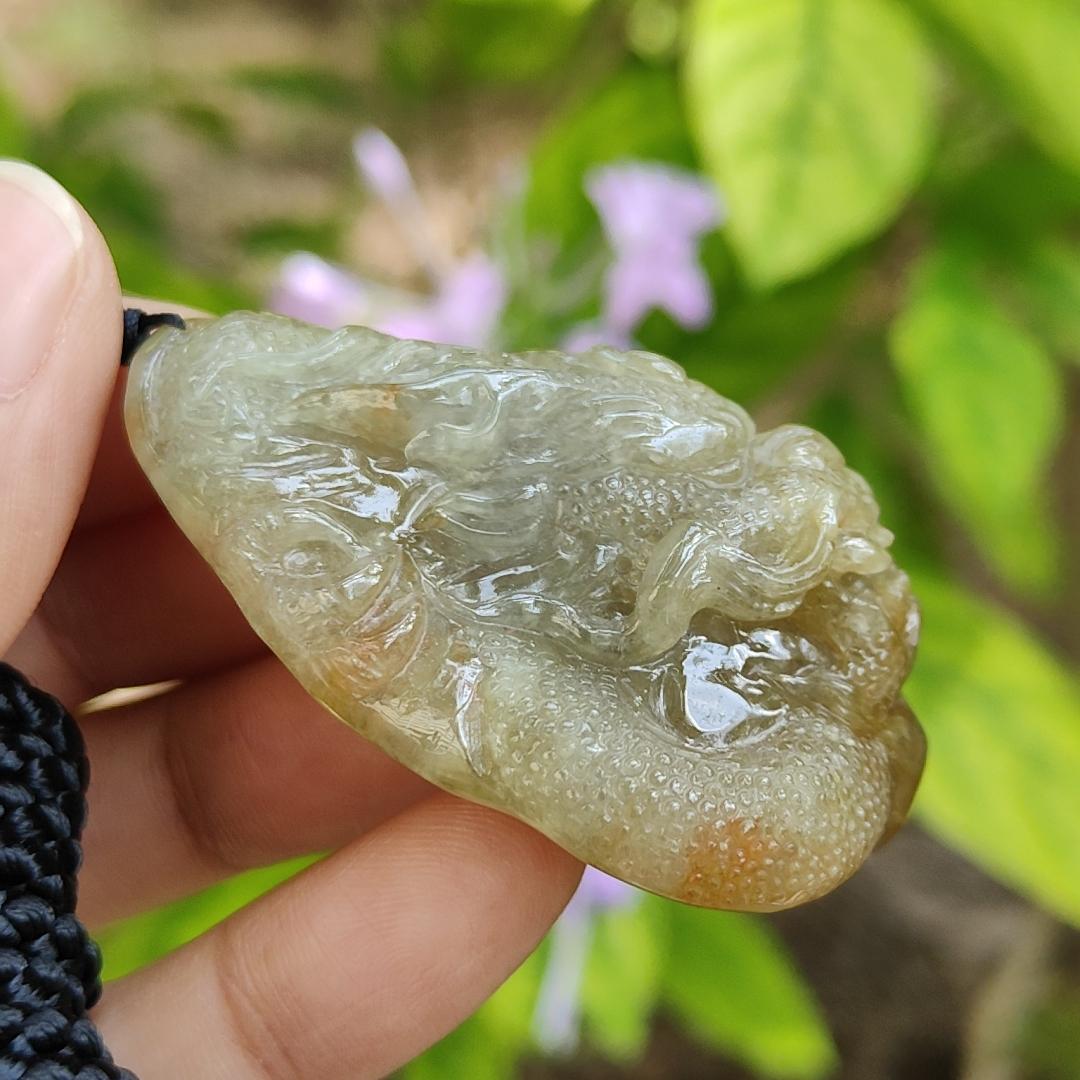 Crafted as Dragon Pendant on High Quality Natural Type A Jadeite Jade, certificate weighs 52.19 grams, measurement 52.8 * 36.9 * 22.5 mm (pendant372) Yi Pin Qian Jadeites Jade Jewelry ~Your Precious Quintessential ~ Singapore