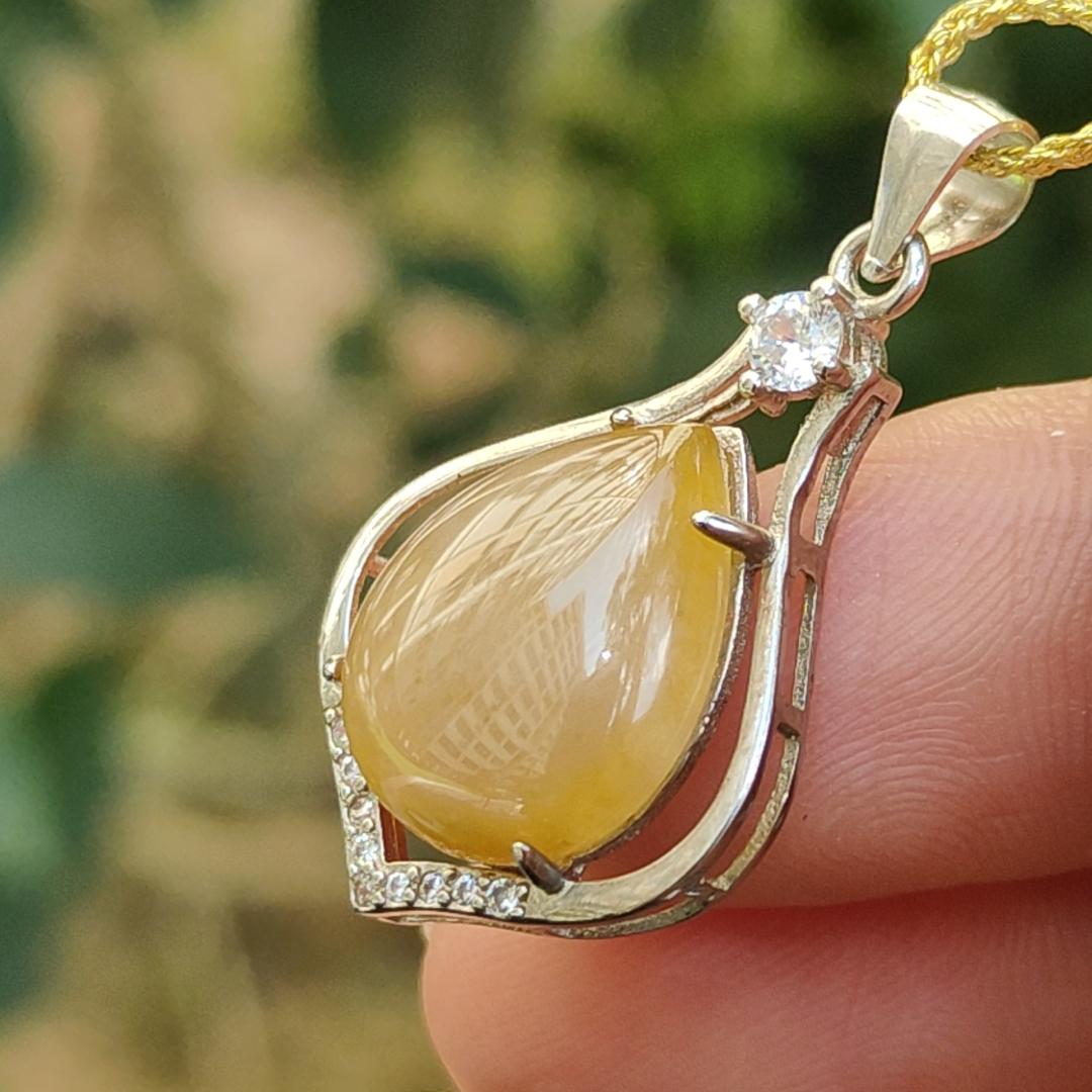 Yellow Water Drop Shape Cabochon Natural Type A Jadeite Jade set with S925 as Pendant certificate weighs 2.6 grams, measurement 14.7 * 12 * 4 mm (s925p5) Yi Pin Qian Jadeites Jade Jewelry ~Your Precious Quintessential ~ Singapore